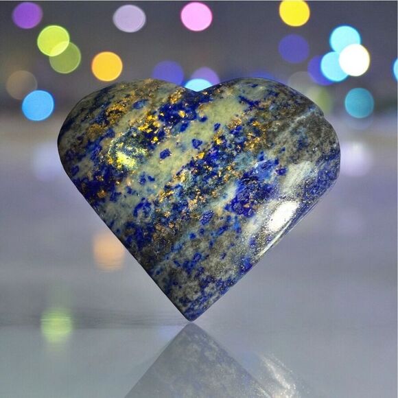 Lapis Lazuli Crystal Heart‎ Carving (#3) - Picture 1 of 11